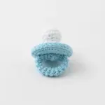 手編みのおしゃぶりおもちゃ