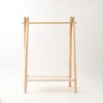 ラタンハンガーラック