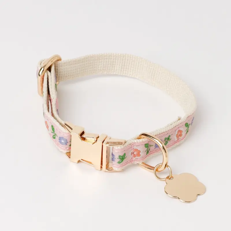 フラワーチャーム刺繍カラー+リードSET【名入れ彫刻対応】